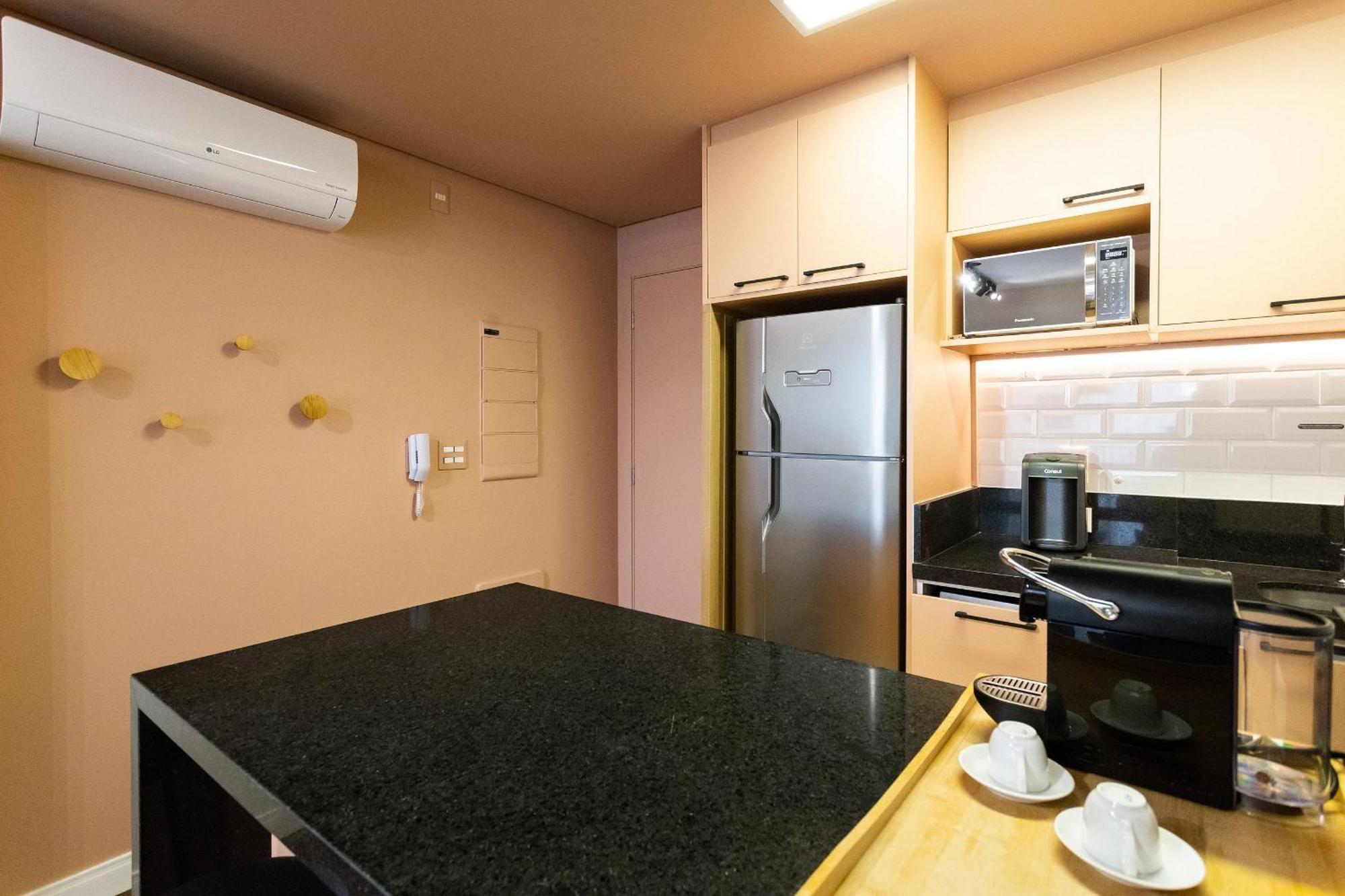 Apartamento Maquina De Lavar E Garagem Perto Da Paulista São Paulo